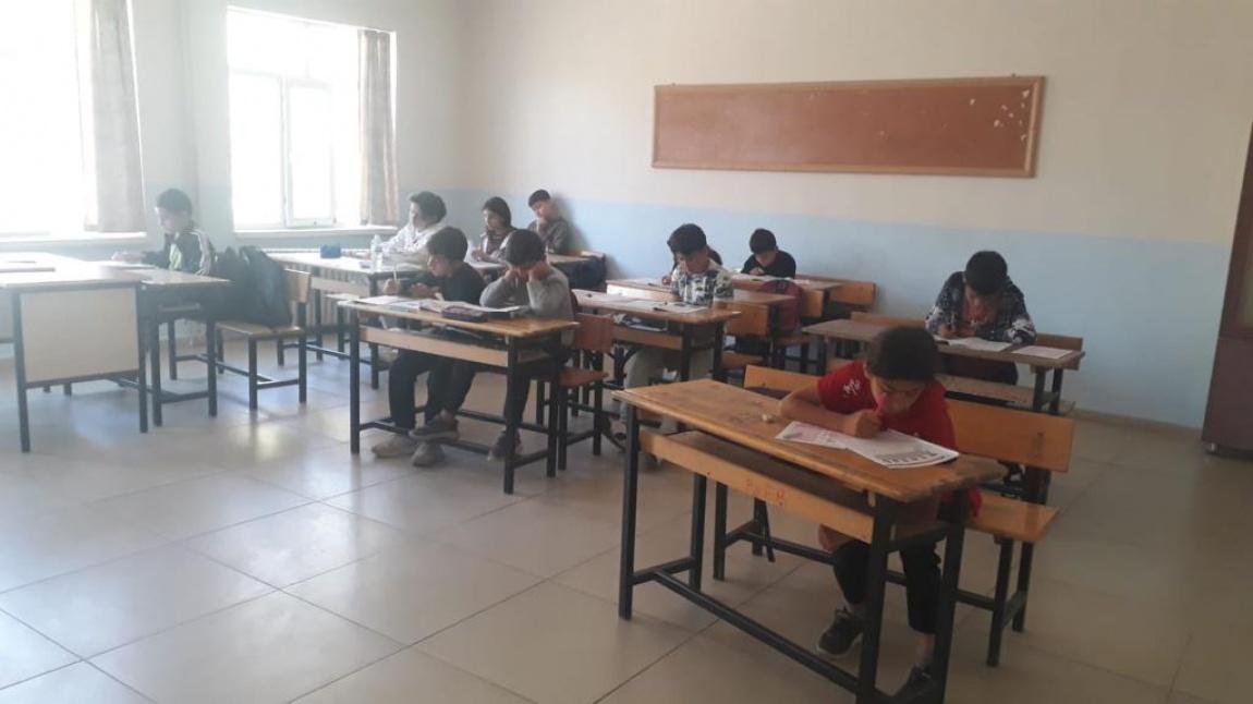 Okulumuzda Tüm Sınıflara Yönelik Deneme Sınavı Yapıldı
